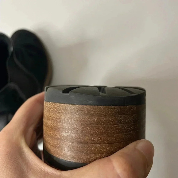 BTU by Bertuchi Lug Sole Black Suede Leather Boots Size 9 - Picture 7 of 13